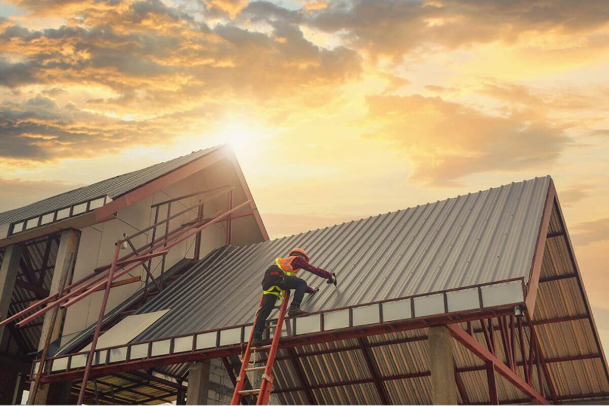 6 Benefits of Installing a Metal Roof On Your Commercial Property 6 Benefits of Installing a Metal Roof On Your Commercial Property